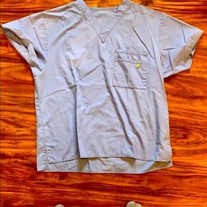 WonderWink scrub top